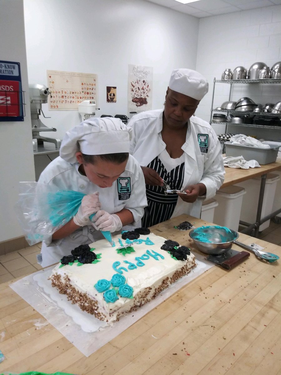 SjthsC's tweet photo. It's been a busy month for the Academy of Culinary Arts! Catering community and school events...retirement farewell luncheon, Silent Auction Open House, and dinner for PMHS football team. @ctesjcsd https://t.co/0MNNUitEz5