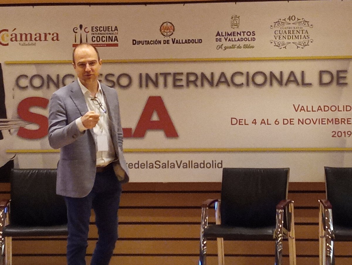<a href="/congreso_sala/">I Congreso Internacional de Sala</a> <a href="/AndreasKubach/">Andreas Kubach MW</a> "Hay que escuchar con cuidado a cada viña y a cada vino". "Si el bodeguero  interfiere demasiado, hace un vino de estilo y si  interfiere demasiado poco, tambien se obtiene un vino de estilo". (Andreas Kubach. Master of Wine) #masterofwinevalladolid