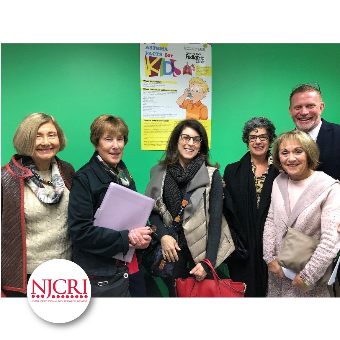 NewarkNJCRI's tweet photo. Thank you to the Healthcare Foundation of NJ for their recent visit to @NewarkNJCRI and the Pediatrics clinic. To learn more about Pediatrics clinic visit our website https://t.co/V7Az37dCfX or call 973-483-3444 ext. 247
#NJCRI #EndAIDSNJ https://t.co/6zubJJ4PAr