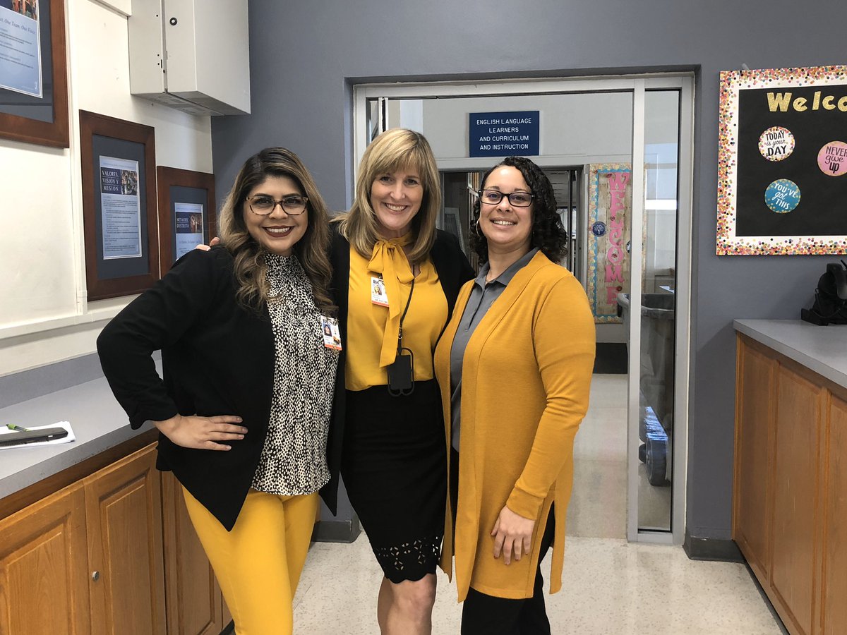 plusultrapotat's tweet photo. Yesterday’s #DAC meeting went very well. Update on the FACE Policy and Aeries Parent Portal. There was also some awesome triplet action happening. These ladies always look amazing. #TeamFACE #TeamBCSD #PackTheDAC #DACAttack @slain_cassandra @DeeDeeHarrison9 @jsillas14 https://t.co/Dz3oImloqB