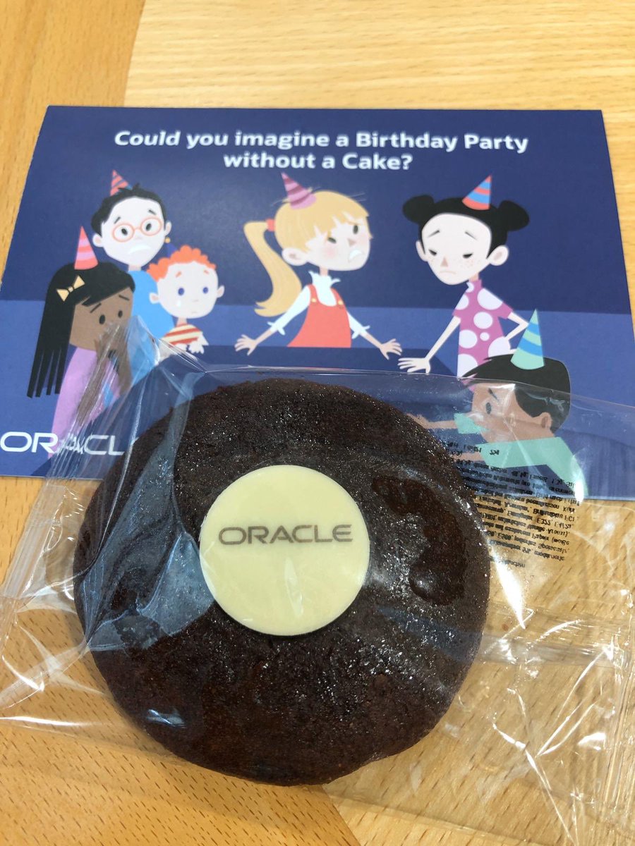 SilviaHurnaus's tweet photo. #FujitsuForum ... @Oracle_DE team & friends is ready and waiting for you to get insights into #storage and co! #systems #hardware #storagetek #linux #oraclefujitsu #cloud https://t.co/M8ClXQK2Yt