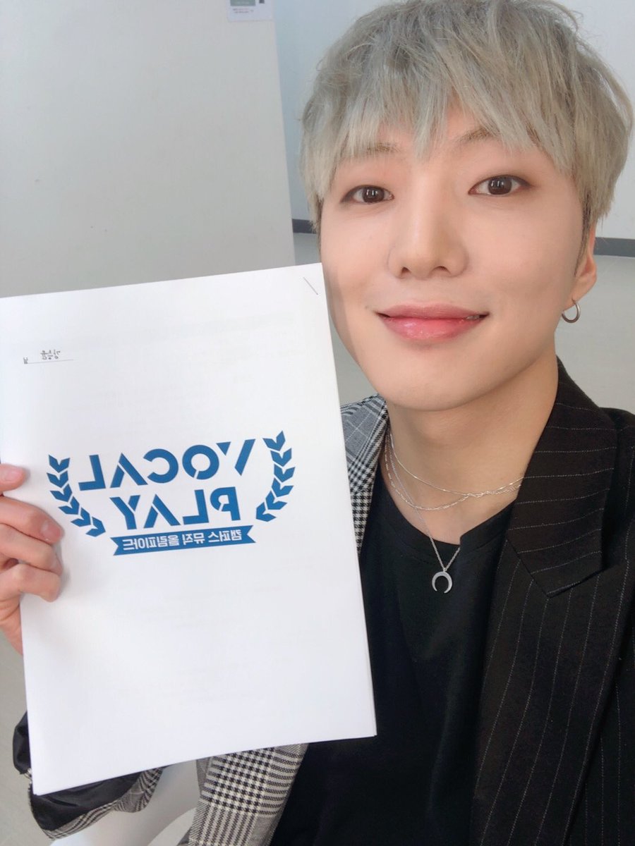 official_yoon_'s tweet photo. 토요일 오후 11시 보컬플레이 본방사수!!! https://t.co/7yO9Akz6rv