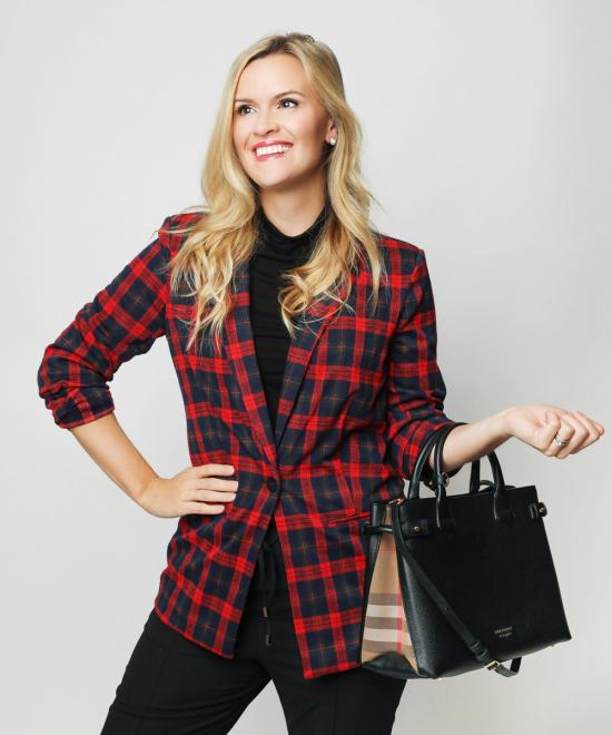 Ottawa Life Magazine (@ottawalifers) on Twitter photo Check please! #OLM's fashion expert <a href="/alexandragunn/">Alexandra Gunn</a> shares some of the hottest trends of the season from checked patterns to long coats. bit.ly/32nRuiD 👠
#ottawastyle #ottfashion #fall #FW2019 Check please! #OLM's fashion expert <a href="/alexandragunn/">Alexandra Gunn</a> shares some of the hottest trends of the season from checked patterns to long coats. bit.ly/32nRuiD 👠
#ottawastyle #ottfashion #fall #FW2019