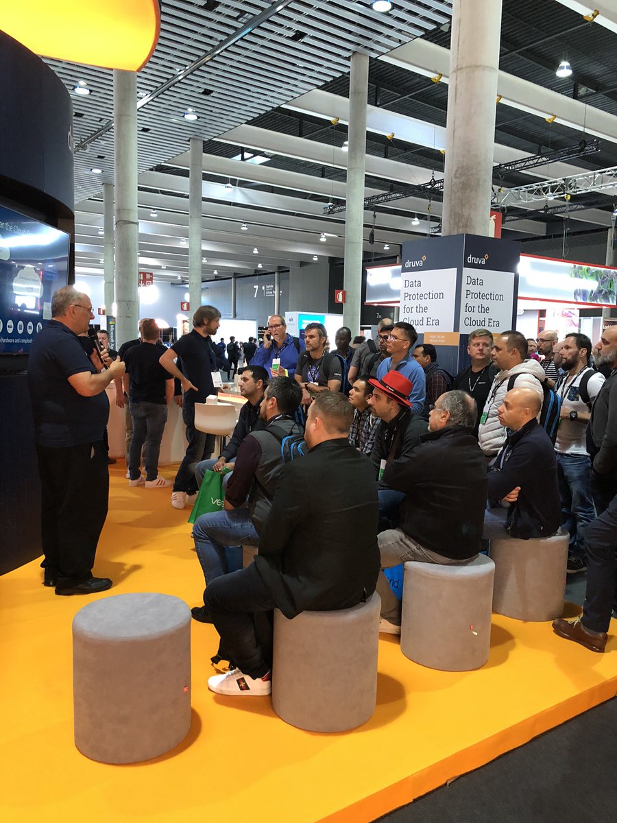 tombee74's tweet photo. @druvainc’s Chief Evangelist @wcpreston attracts big crowds at booth #P315 here atVMWorld! Join us to discuss #dataprotection and #cloudjourney! #druvavmworld https://t.co/VLIGpzmtJZ