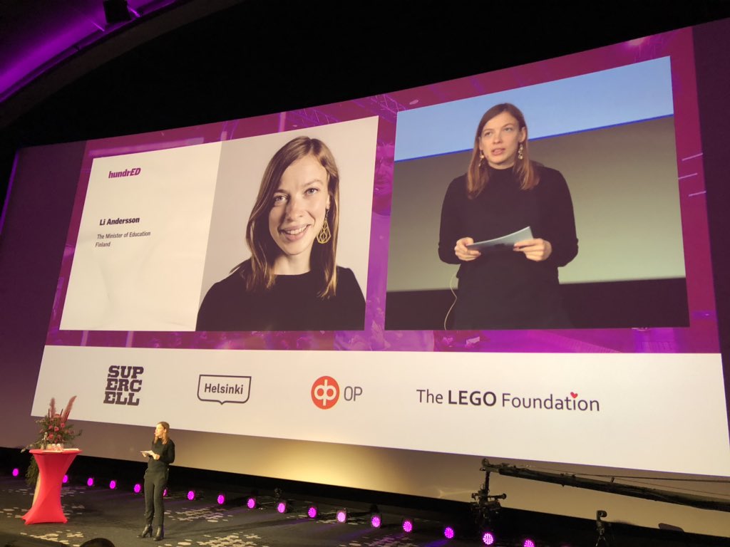 Dutch organisations @agoraroermond <a href="/egodact/">Egodact</a> &amp; <a href="/St_leerKRACHT/">Stichting leerKRACHT</a> are selected as 100 of the brightest education innovations. @jelle_verwer from leerKRACHT: ”The quality of education is driven by the quality of teachers.”
#HundrEDSummit #HelsinkiEducationWeek