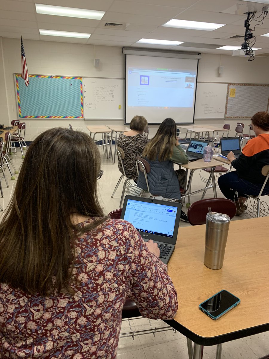 beanemiller's tweet image. NewselaPRO Webinar opens a world of informational text with primary sources, current events, and much more! Thank you @bowtie_tech! #newsela #leveledreading #informationaltext @HaddonSchools @HaddonfieldMS