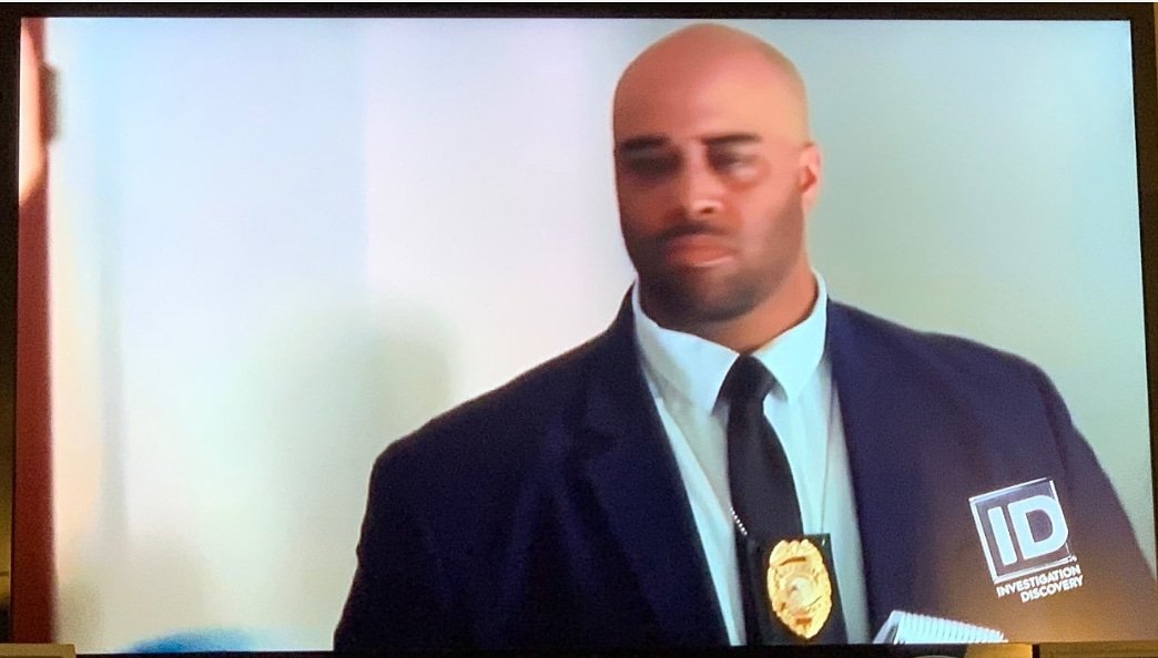 cclarkinspire7's tweet photo. Last night was my 13th time playing a detective on one of @DiscoveryID hit true crime shows ! My next goal is to be on @nbcsvu ! @warrenleightTV @JulieMartinSVU @SVUWritersRoom thanks for being my inspirations along with the entire cast ! #ILoveSVU #SVU #SVU21 https://t.co/JJFOsfRRp7