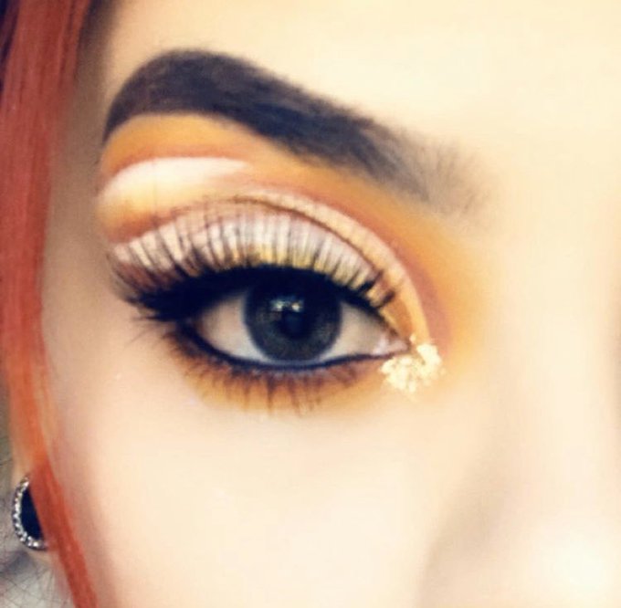 Cut the Crease 🔪 @wetnwildbeauty @JeffreeStar @MorpheBrushes #cutcrease #sunset #makeup #muas. @Maybelline<a class="tags" target="_blank" title="On Twitter" href="/?out=eyJ0eXAiOiJKV1QiLCJhbGciOiJIUzUxMiJ9.eyJpYXQiOjE3MjU1NDA2MTEsImlzcyI6InR3cG9ybnN0YXJzLmNvbSIsIm5iZiI6MTcyNTU0MDYxMSwiZXhwIjoxNzU3MDc2NjExLCJyZWRpcmVjdF91cmwiOiJodHRwczovL3R3aXR0ZXIuY29tL3dldG53aWxkYmVhdXR5In0.rJUTtERYNui4ORvhXPT9d_q1qlj8Kx8wr_l2seDfwig0MNxci1-oAyvGwEIqS2EcWRla5Y7HidLjnm-J2z-g6Q">@wetnwildbeauty</a><a class="tags" target="_blank" title="On Twitter" href="/?out=eyJ0eXAiOiJKV1QiLCJhbGciOiJIUzUxMiJ9.eyJpYXQiOjE3MjU1NDA2MTEsImlzcyI6InR3cG9ybnN0YXJzLmNvbSIsIm5iZiI6MTcyNTU0MDYxMSwiZXhwIjoxNzU3MDc2NjExLCJyZWRpcmVjdF91cmwiOiJodHRwczovL3R3aXR0ZXIuY29tL0plZmZyZWVTdGFyIn0.5HygYCe9N3_XmnPUCmpR6MzmxtRD1erWFqwcoSbmfu7BmS4KJzjl2XToAM4u-gPGnURwW5DToyb7ra9Dj1uyGg">@JeffreeStar</a><a href="/tag/makeup"class="tags"><span>#makeup</span></a><a href="/tag/sunset"class="tags"><span>#sunset</span></a><a href="/tag/muas"class="tags"><span>#muas</span></a><a href="/tag/cutcrease"class="tags"><span>#cutcrease</span></a>