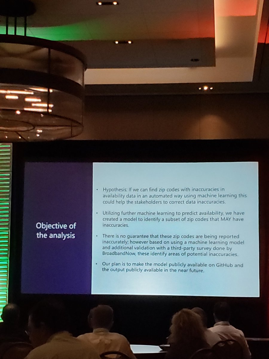 sean_dundon's tweet image. Paula Boyd of Microsoft discussing broadband service levels using a new methodology with machine learning and validation. #broadbandnow  #incompas19 @vetrofibermap