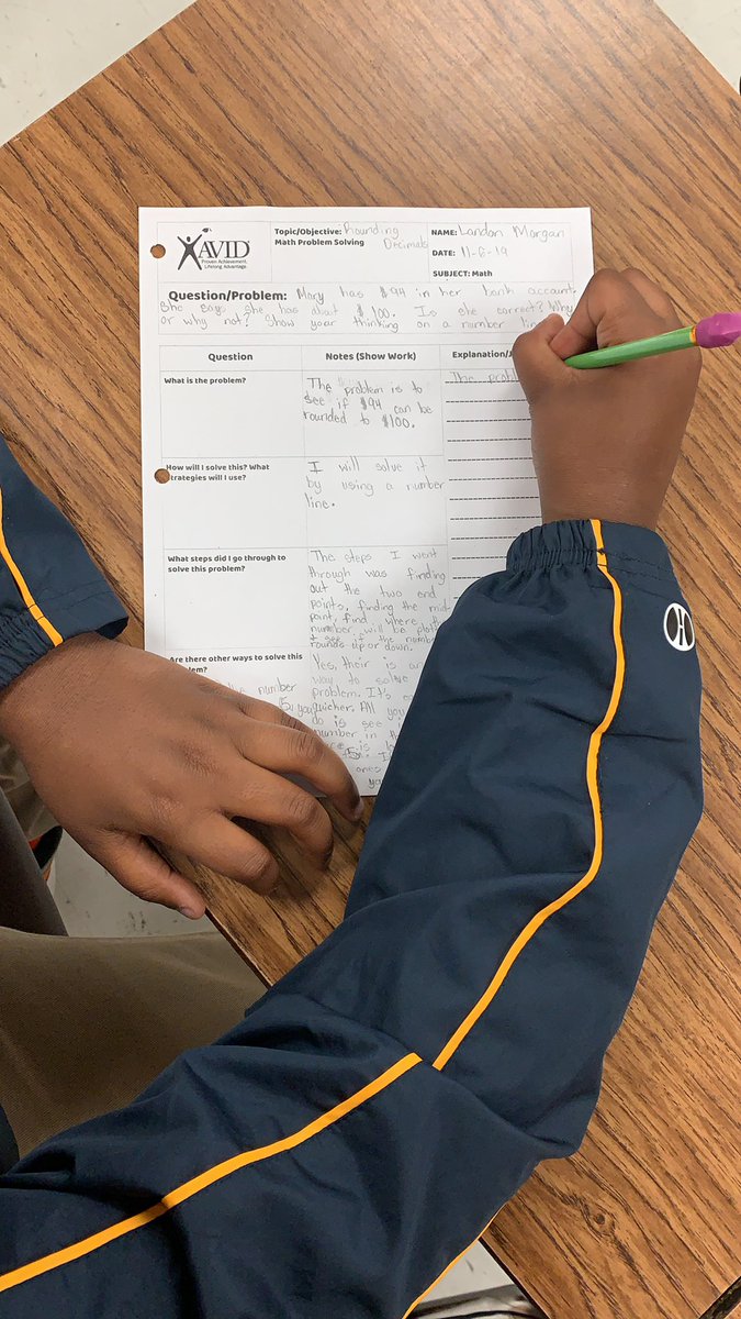 MsKSpearman's tweet photo. Who says we can’t use 3-column notes to solve math problems?? #MLSTAVID #5thgrade ##3columnnotes https://t.co/8di3EswMfm