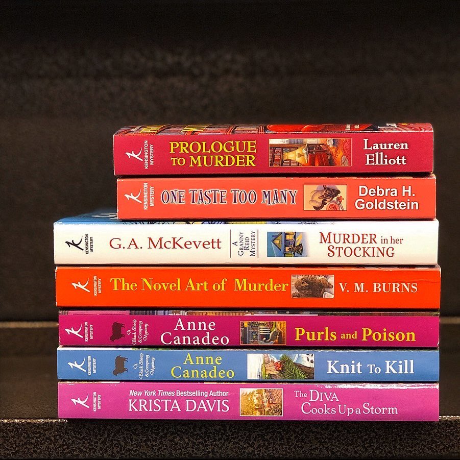 reallyintoblog's tweet photo. Partnering with our friends @KensingtonBooks for this Awesome US Giveaway happening over on Instagram.
📚
Click here: https://t.co/DKuJG9DFs6 #fallintomybacklist #bookstack #BookGiveaway #tbrstack #backlist https://t.co/LqQhk6dfty