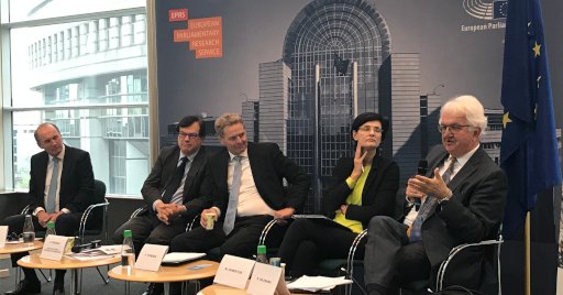 oenb's tweet photo. #OeNB #Gouverneur #Holzmann diskutiert bei seinem 1. Besuch des @Europarl_EN den #REOeurope des @IMFNews mit Poul Thomson #IMFDirector Europe Division @mariademertzis Deputy Director @Bruegel_org und EP-Vizepräsident @othmar_karas @EP_ThinkTank https://t.co/3OmPjpXeTu