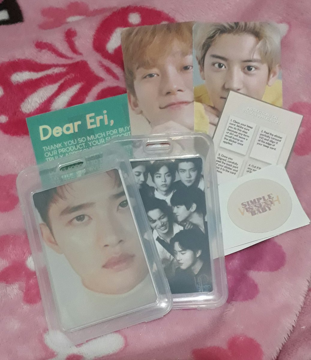 gdxdo's tweet photo. my impulsive self bought 2 stickers tho im not using beep card haha. I love it! Thanks @universusph #ALLFORERIS https://t.co/AxCOln934f