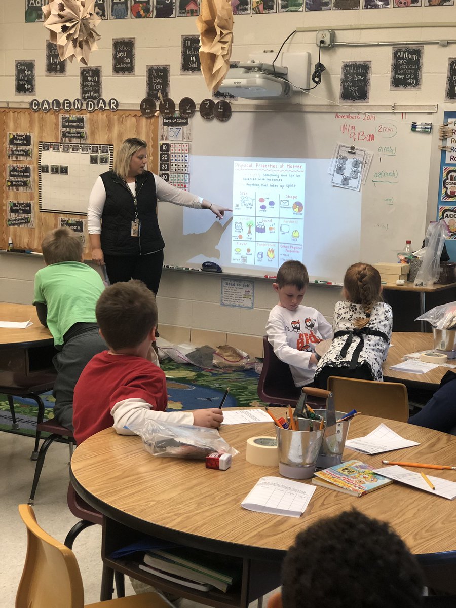 nkucinsam's tweet photo. Our final session of the elementary #NextGenerationSTEMClassroom project with our partners in the River Cities schools! Thanks to our fantastic host @ludlowschools for such a fantastic morning!! #handsonmindson #STEM #ngss #thisiswhatPDshouldbe https://t.co/q8wg0nNXMI