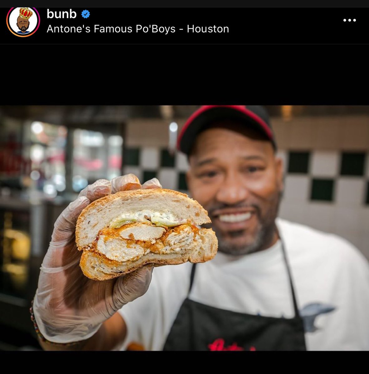 IAMFATPIMP's tweet photo. I hope yall keep that same energy when unc bring his chicken sandwich back!!! @BunBTrillOG #HateIMissedIt https://t.co/obnjSd0N4A