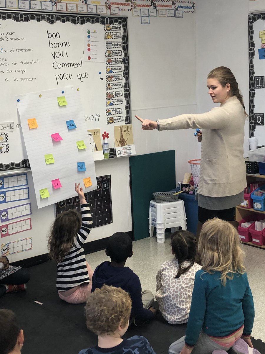 Dixiemelanson's tweet image. Mlle. Patterson working on Gr.1,N1 BB -G and BB -H and N4 -BB A and -BB B ... all in one warm-up! Engaging  activities that give us FA evidence while on target for this term and having fun!!! #teachersworkinghard#makingadifference #mathimprovement#Buildingblocksrock