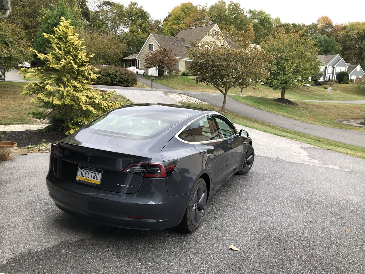 LongacreSuzanne's tweet photo. @DelValTesla Let’s represent at https://t.co/hgvRxPym29! https://t.co/3czialuVGZ