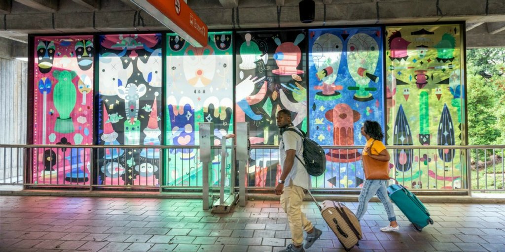 ColonySquareATL's tweet photo. Admire that art while you're rollin' through Arts Center @MARTASERVICE  Station. We can't wait to see the newly reimagined exterior entrance facing West Peachtree Street. #MidtownATL #mobility #MARTAmeansbusiness #ATLtransit https://t.co/uQwc1vOHPH