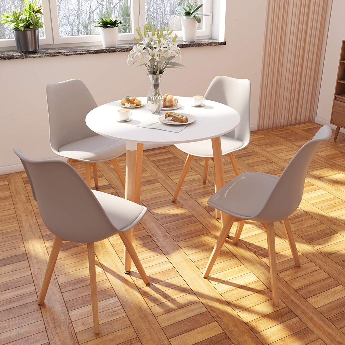 Loneliness is the poverty of self; solitude is the richness of self. Enjoy the winter afternoon with yourself.
#nonutsnovember