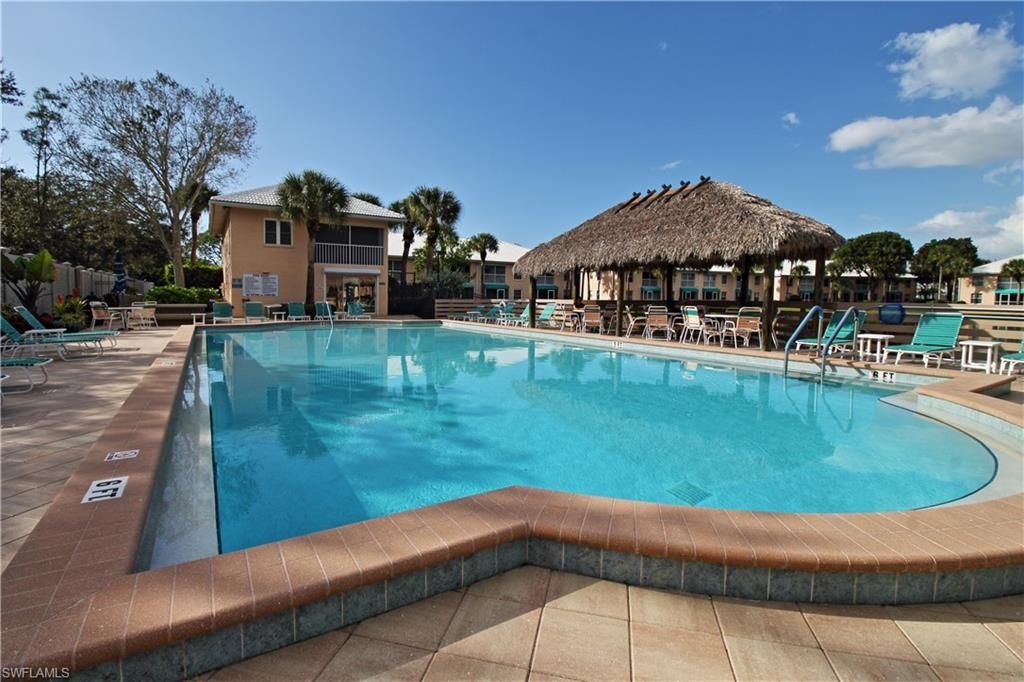 GabrieleVretta's tweet photo. Pavilion Club Naples
Stunning end unit, offered TURNKEY. The Pavilion Club is a private, gated community close to Mercato, The Pavilion and just minutes to the sparkling Gulf beaches. Contact me for more details.
#justlisted #condoforsale #beachcondo #turnkey #floridahome https://t.co/EtgNCvsB98