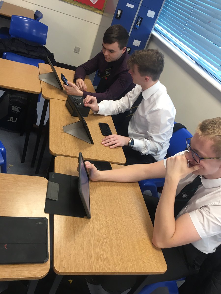 Synergyye1's tweet photo. Just working hard and getting the job done. Come on enterprise #youngenterprise #bournside #upcomingmillionaires #synergy #youngbusiness #WednesdayThoughts #innovation #Sustainability #StressAwarenessDay https://t.co/goGUxd7JJd