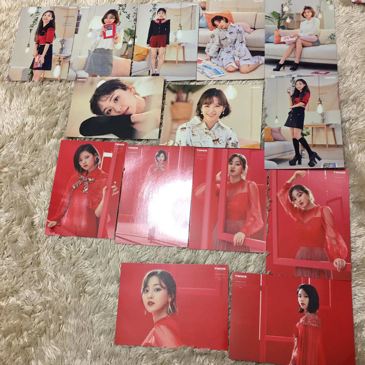 oyuki0218's tweet photo. 譲)写真のもの
求)4枚目のもの 異種
3枚目の重なっているものは同じやつ、です 分かりにくくてすみません🙇🏻♀️
12月7日の東京ハイタッチ会での取引を求めます
リプへ続きます
#ラントレ #交換 #TWICEWORLDTOUR2019 #TWICEbreakthrough
#TWICEstore https://t.co/krJM0yJaR7