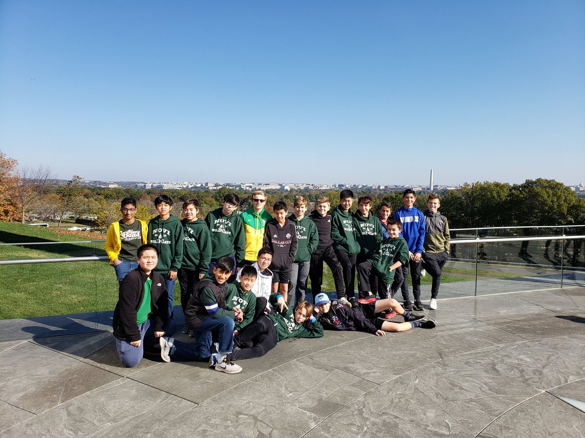 Air Force Memorial -bus 4 gentlemen!  #NoviDC19