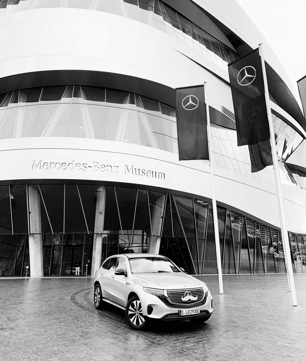 christiankulik's tweet photo. Look 👀 at that car! After the shave-off for #movember it already grew a beautiful new mo - how do you like it? You will also be a beauty, shave yourself at #MBSMN #MBSMN93 ➡️💰https://t.co/NTUtUH2igx or https://t.co/qhMhBLCnv9 https://t.co/sYZmpcXzRA