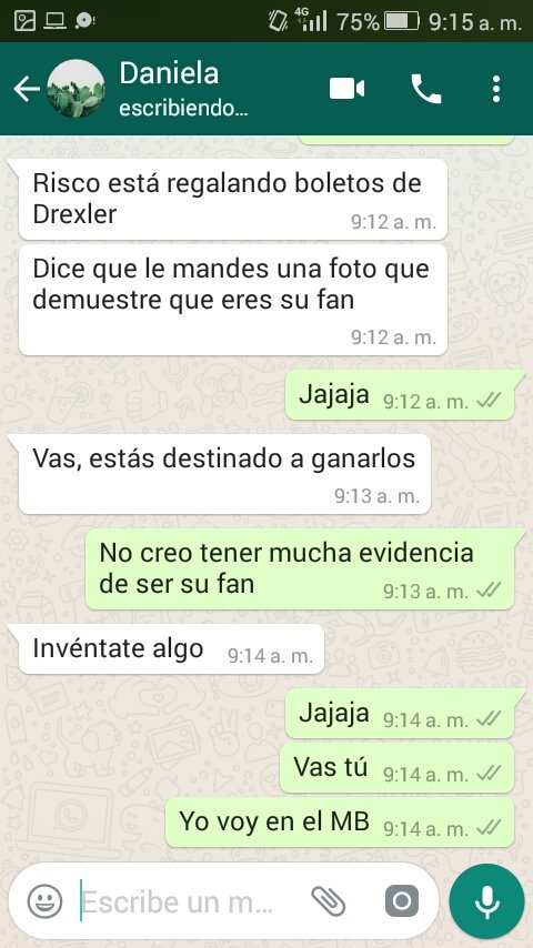 MCruzaley's tweet photo. @jrisco dice mi novia que estoy destinado a ganar los boletos para ver a Drexler https://t.co/5lgaguwnA6