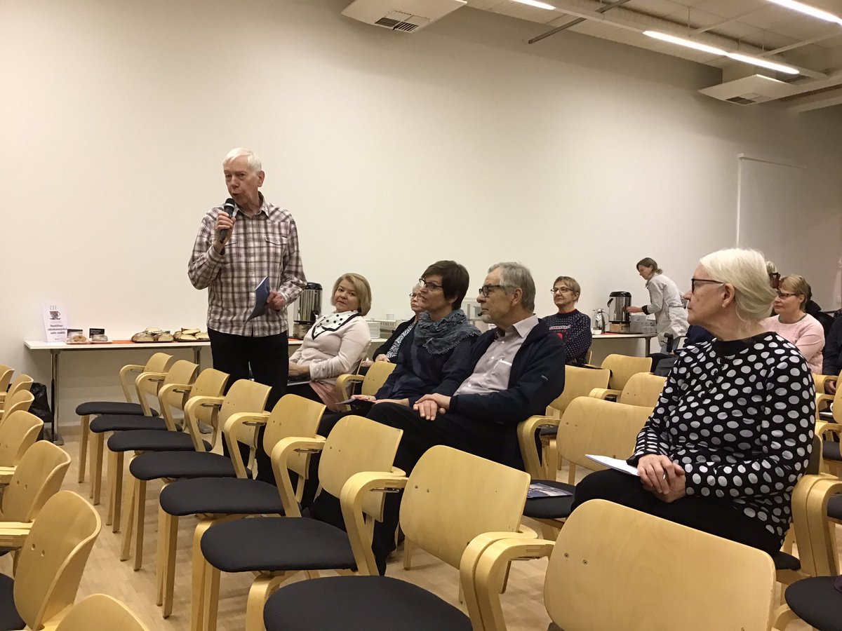 oikeusasiamies's tweet photo. ”Millä kyydillä mennä terveyskeskukseen?” Vanhusten kuljetuspalvelut askarruttavat jyväskyläläisiä #oikeusasiamies #100vuottaoikeusturvaa https://t.co/a6gW5utcOv