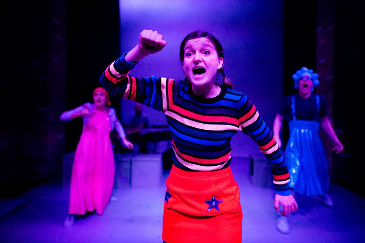 lutonfebfest's tweet image. 👀 The Feb Fest schedule for 2020 has been published 👀

Check our website for further info: fullhouse.org.uk/what-we-do/fes…

What a line up! Including @TheatreAdInf @TellTaleHeart @FullHouseTheaCo @TheBoneEnsemble @ngyt_uk @raised_eyebrows @theeggbath 

#Luton #FebFest