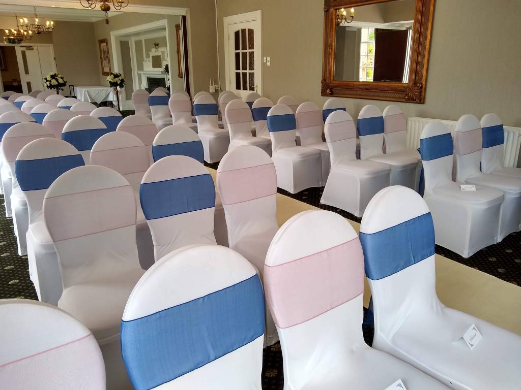 BeauEventsFi's tweet photo. Grovefield House Hotel – Navy and Light Pink Organza https://t.co/O6Tn9cth5w https://t.co/OW2RhqXOau