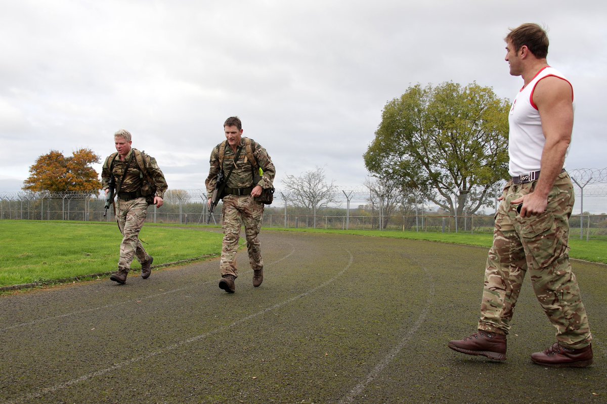 co_chf's tweet photo. CHF COS and I finishing part 2 of the RMFT - 4K, 25.5kg, best effort under 35 mins. Age has clearly taken its toll! Casualty drag, Casevac carry and repeated lift and carry to follow. https://t.co/IU8l72Z9js