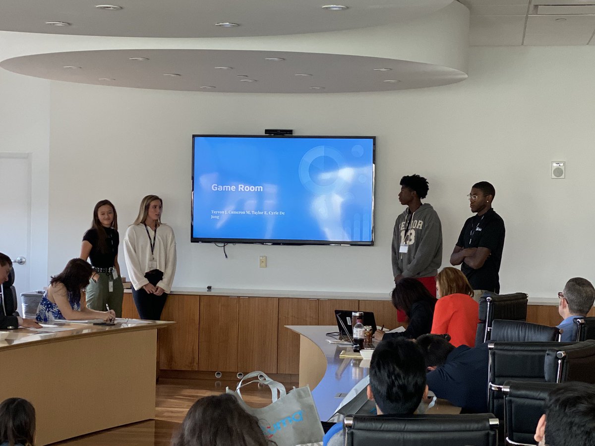 Center High School tweet media