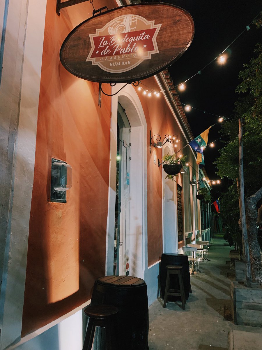 ¡Felicidades por su segundo aniversario!

Hoy nuestra #MarcaHermana #LaBodeguitaDePablo celebra un año más añejando momentos especiales. 

#GuillerminaRest #LaAsunción #IslaDeMargarita #Venezuela #CocinaDeBodega #Gastronomía #Turismo