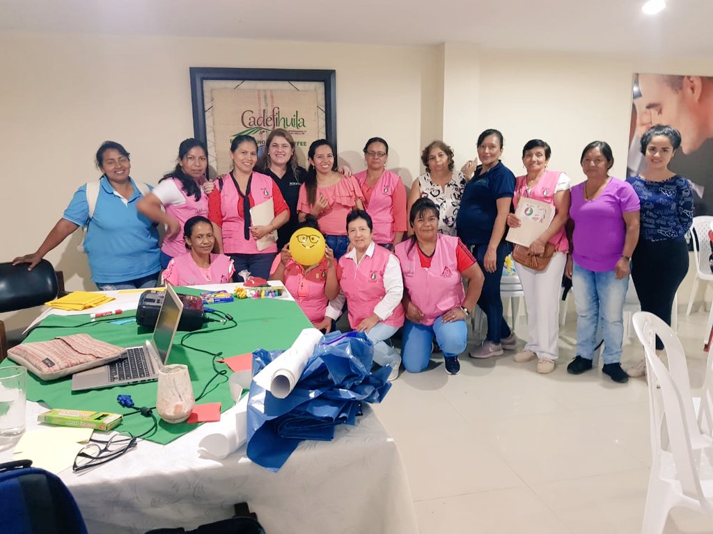 Angela Pelaez tweet media