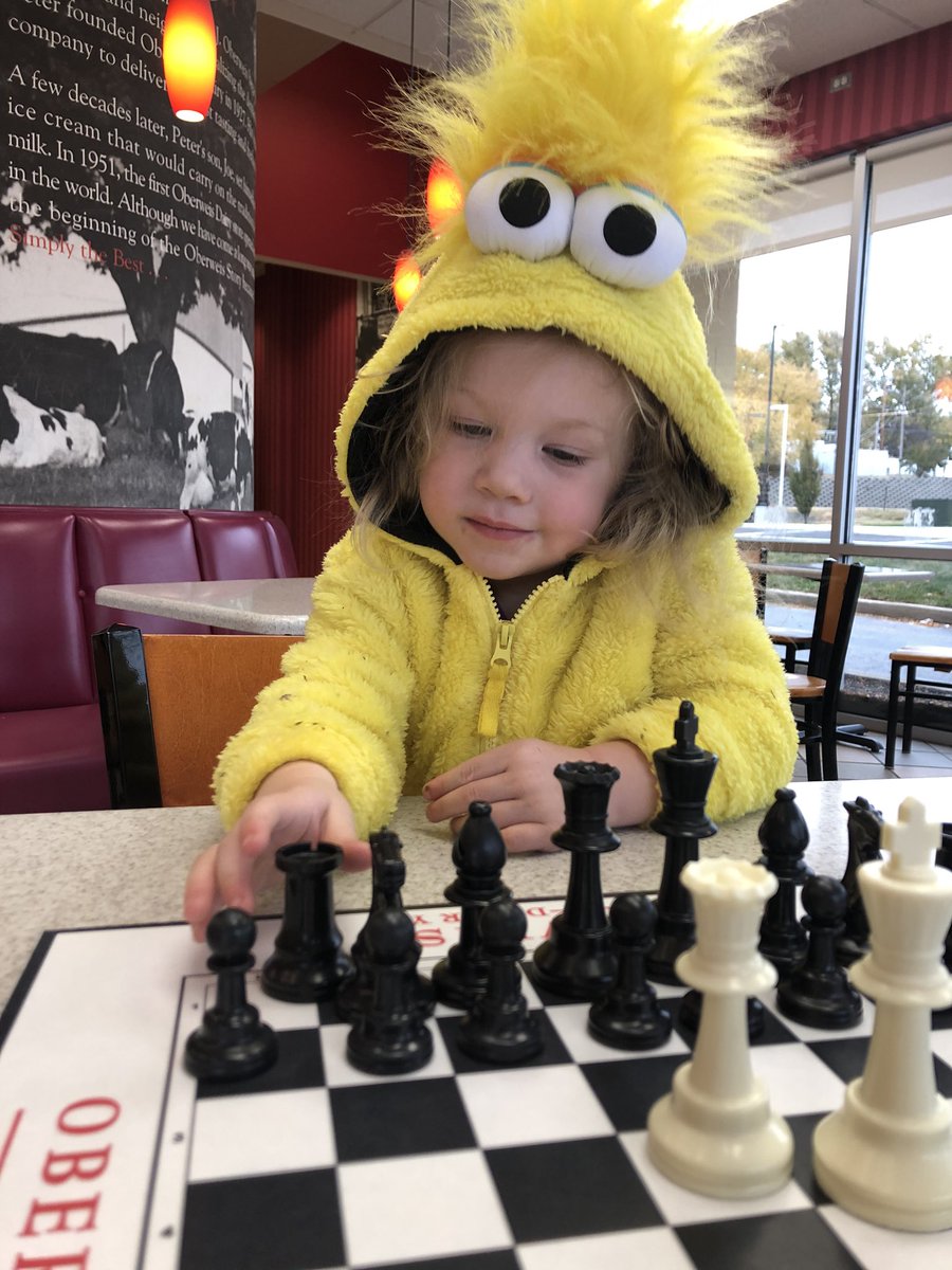 fzeleitman's tweet photo. Have the easiest doctor appointment and flu shot ever ➡️ get ice cream!
#momlife #proudmom #pausebuttonplease #bigbirdjacket https://t.co/OplQTLfSnW