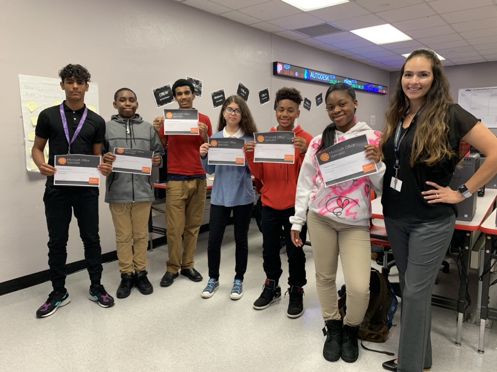 SpartanMagnet's tweet image. Congratulations to the @SpartanMagnet students who got a head start on their @Microsoft Specialist Certifications! A special shoutout to Elise N. who earned a perfect score 💯! #BusinessInnovationManagement #GamingDesignAnimation #CodingandAppDevelopment