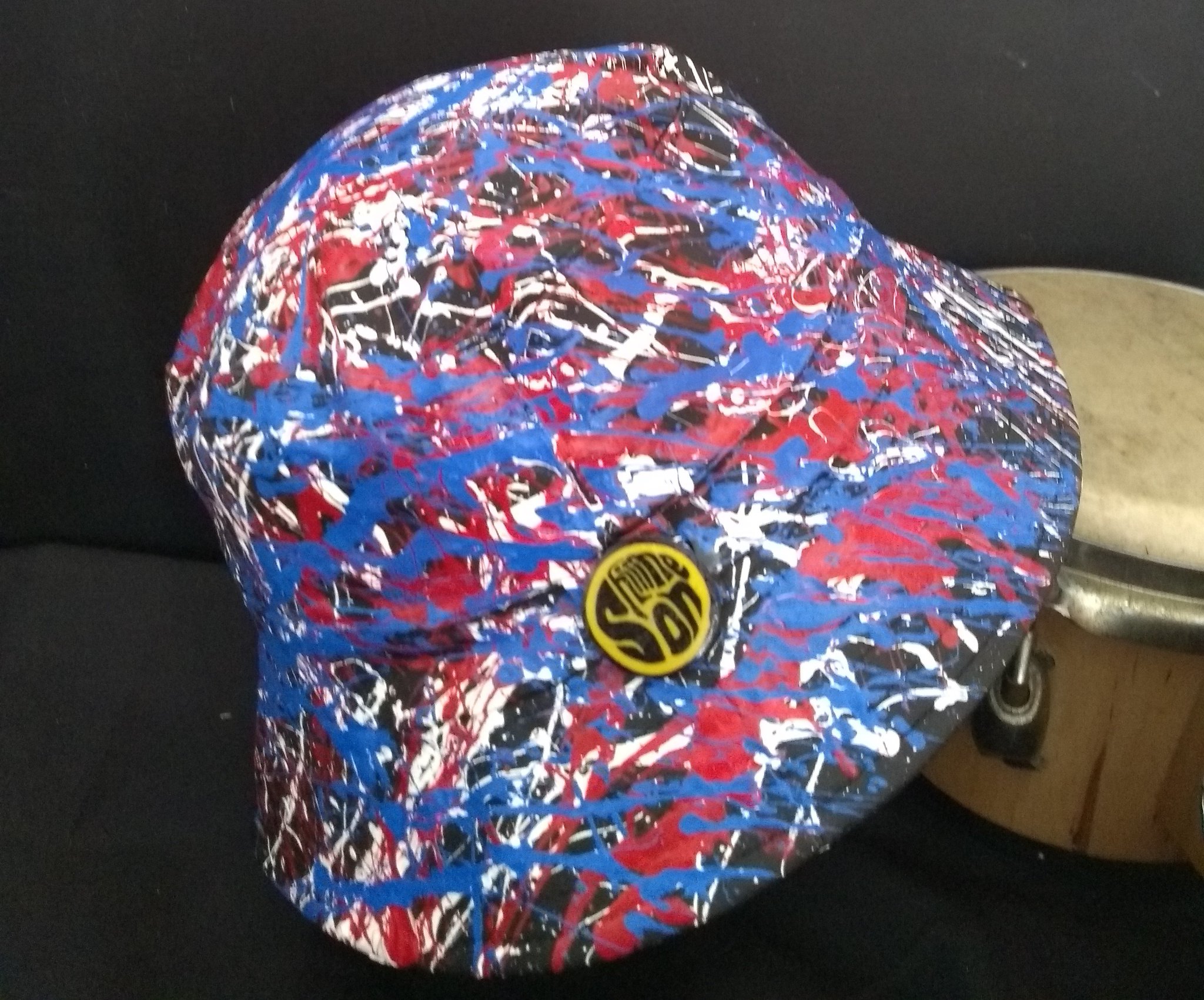 reni bucket hat