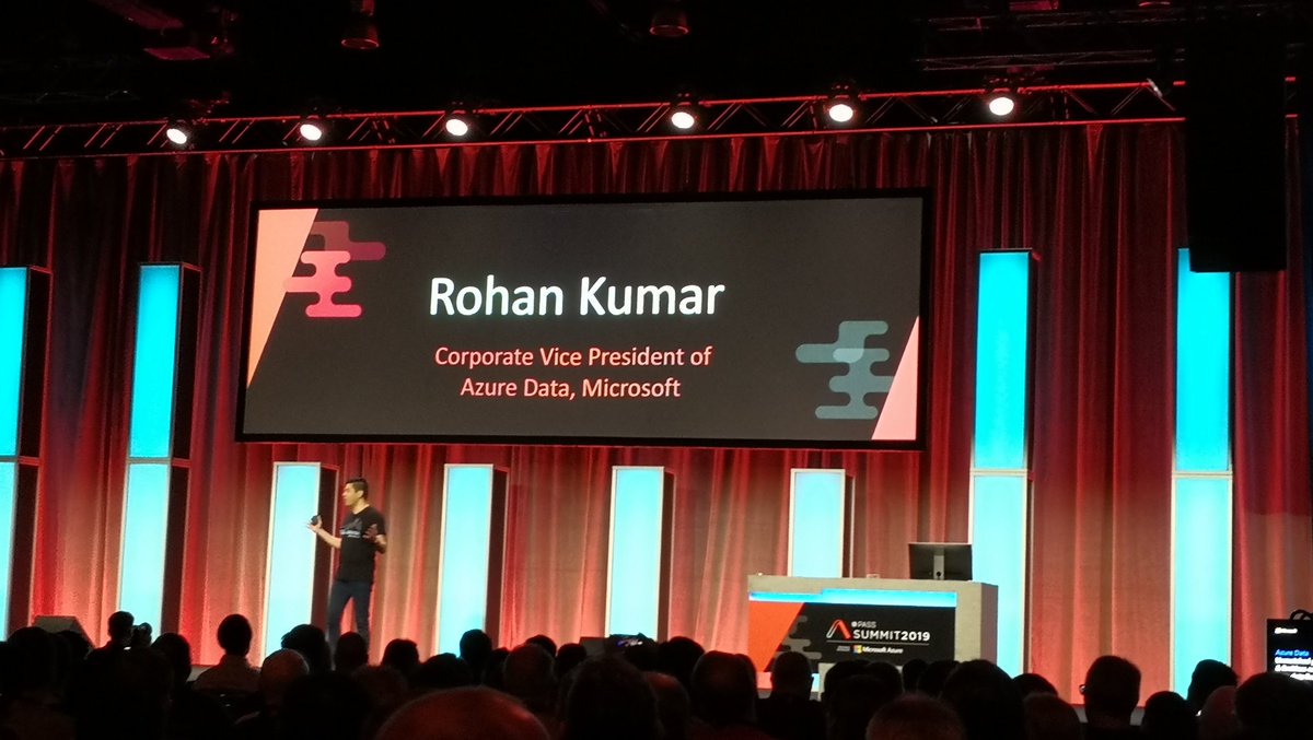 jesus_gilv's tweet image. Now Keynote day 01 by @RohanKData #PASSSummit #DrRudoSQL