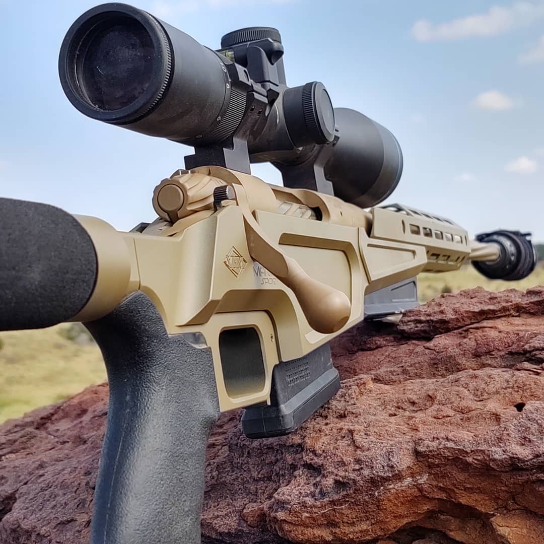 GBRifleworks's tweet photo. We love @americanpredatorhunter28โs desert tan MARCยฎ Sport Chassis build. Perfect fit for his typical #hunting environment ๐๐ผ
โข
#coyotehunting #predatorhunting #marcsportchassis #65creedmoor #boltaction #sniper #longrange #longdistanceshooting #precisionrifle #gbrifleworks https://t.co/9kfdD3hlMR