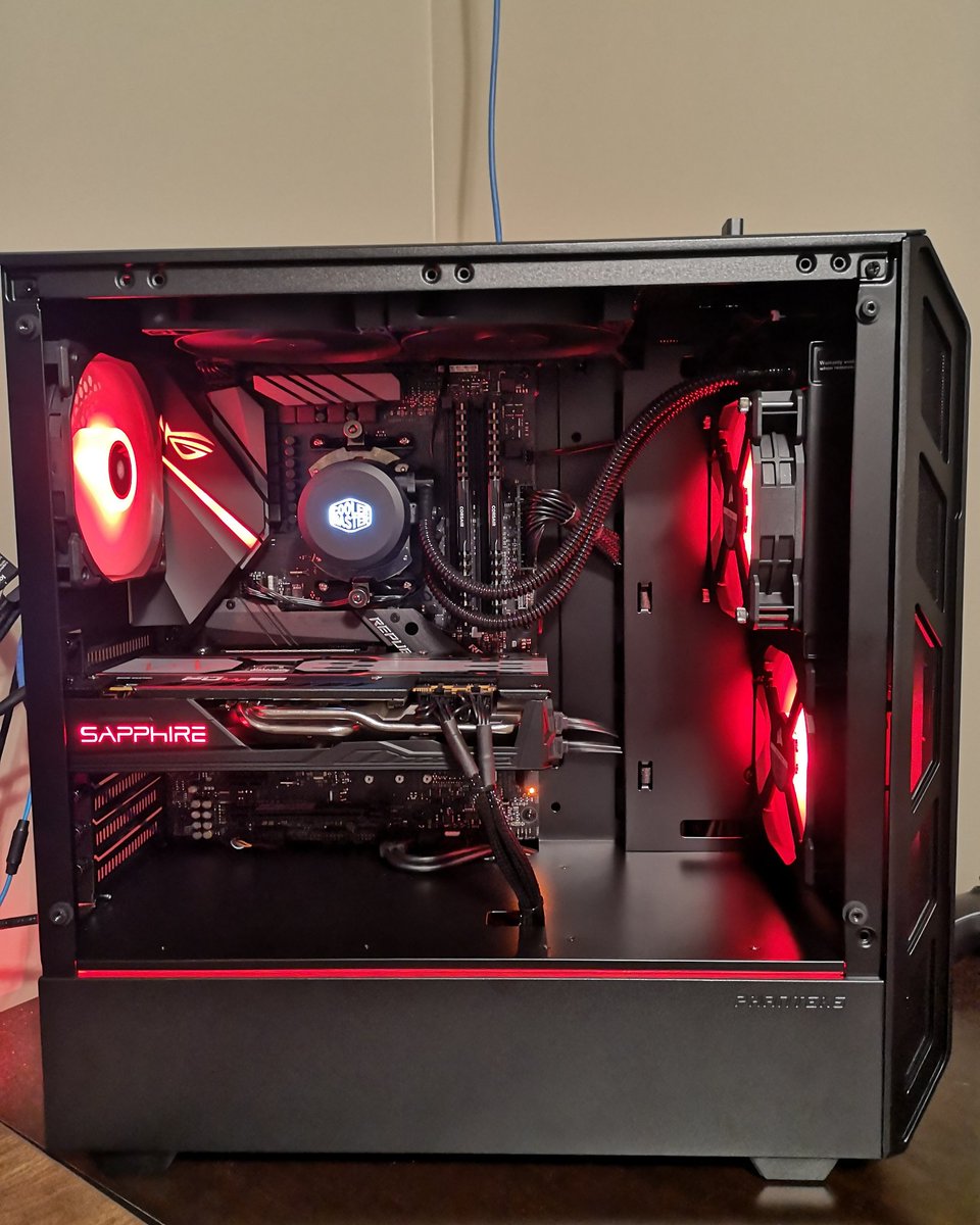 IAmKilbach's tweet photo. Couple new parts for the PC, a ASUS ROG Strix X470 and got rid of the NZXT S340 for a Phanteks P350x! Come catch me streaming this afternoon with @SkStewey as I work my way through the officer ranks in #CODMW #twitch #SmallStreamerCommunity #streamer https://t.co/t0fXo9mtPW
