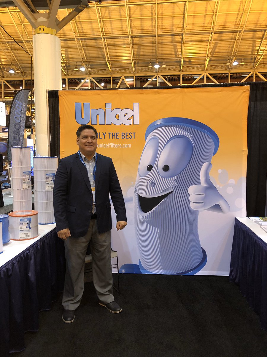 It’s day 2 of the #internationalpoolspapatioexpo 😊👍🏽 Be sure to stop by our booth 1734 and give #highfivestohenry 🙌🏽 #Unicelinside #UnicelFilters #madeintheusa #madewithreemay #clearlythebest #dontbefooledbyimitations #insistonunicel #over50yearsinthebiz #poolfilters