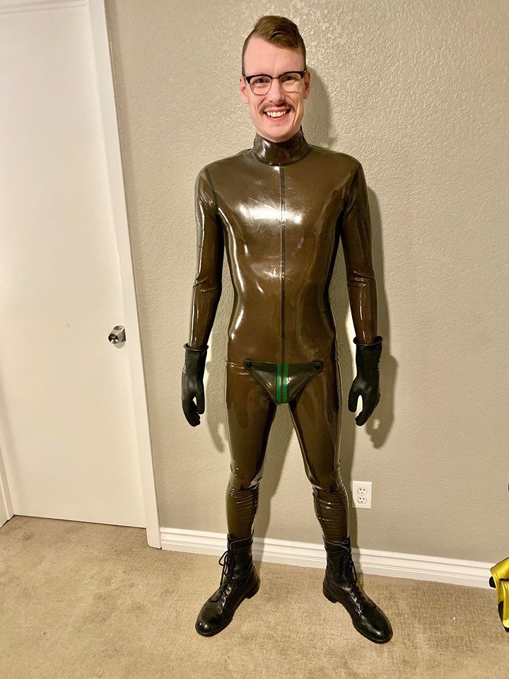 Huiskamer Plenaire sessie silhouet RubberBRO on Twitter: "Smoky transparent latex catsuit 0.5 mm by RubberBro # rubber #latex #fetish #rbro #rubberbro https://t.co/B1uR10ewFT" / Twitter