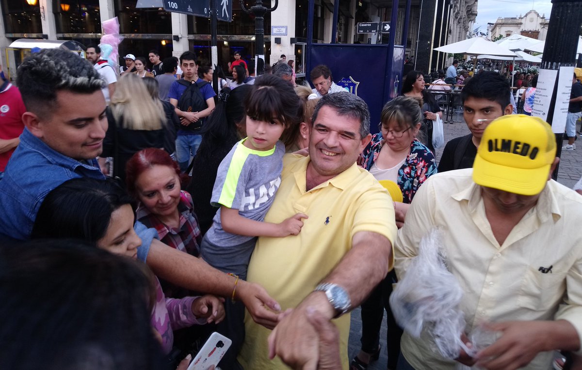 Este domingo votá por tu familia, votá por tus valores, votá por la #Salta que queremos. Vamos a trabajar juntos para hacerlo realidad, te doy mi palabra. 
#OlmedoGobernador
#SaltaElige