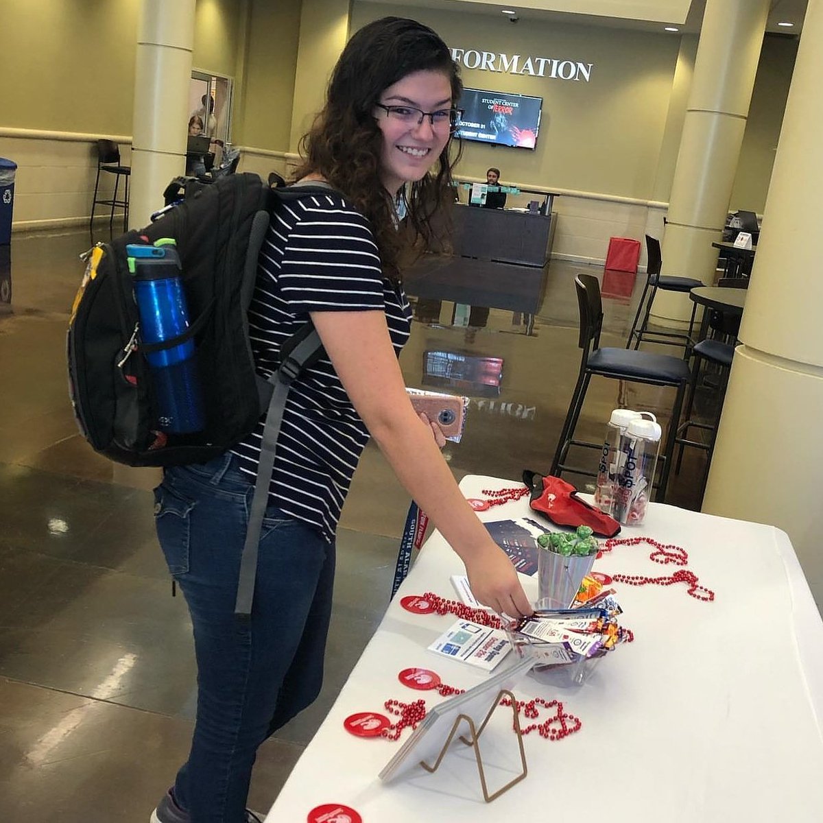 Come see us in the Student Center today to grab some candy &amp; hear more about the Finanial Wellness Survey! 
Check your JagMail for an email from Trellis &amp; share your opinions! You can win some awesome prizes!!
•
#SouthAlabama #JagNation #JagMoneyMoves #YourOpinionMatters