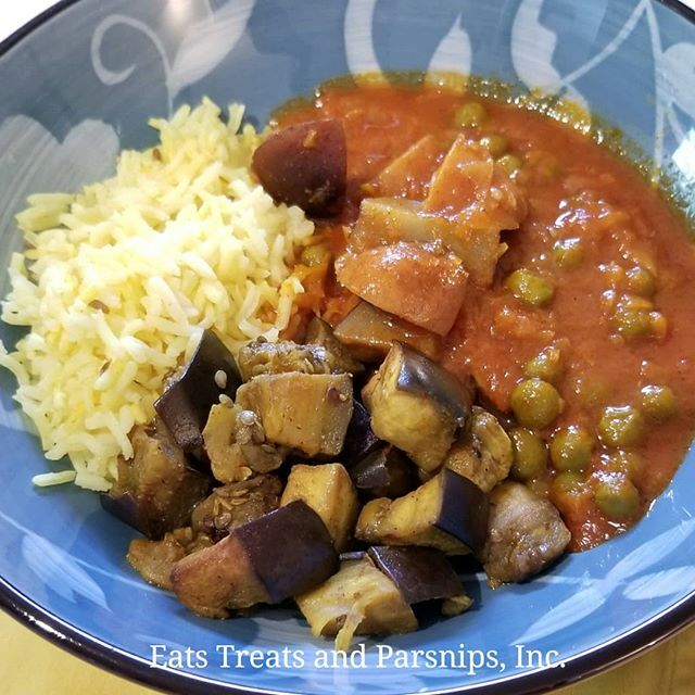 Eggplant can round out a delicious vegan meal.  Check out this 15 minute, quick, and easy recipe.  buff.ly/33ghuxD  Link in bio.⠀
⠀
#ETP #EatsTreatsAndParsnips #Eggplant #EggplantRecipes #SpicedEggplant #VeganRecipes #VeganMeals #PlantBasedE… ift.tt/2qpeoZI