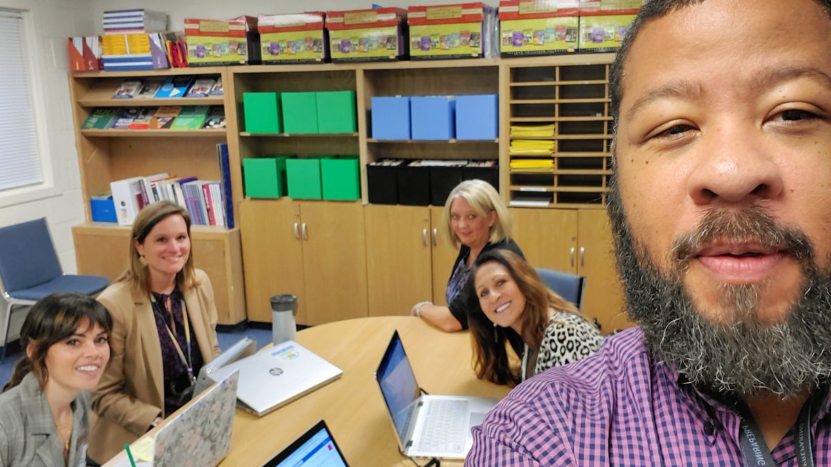 Great pre-planning coaching conversation Instructional Coach!
<a href="/KentPScribner/">Kent P. Scribner</a> <a href="/jerry_moore2/">Jerry Moore</a> <a href="/penaraul/">Raúl Peña</a> <a href="/FWISDCareers/">FWISD Careers</a>