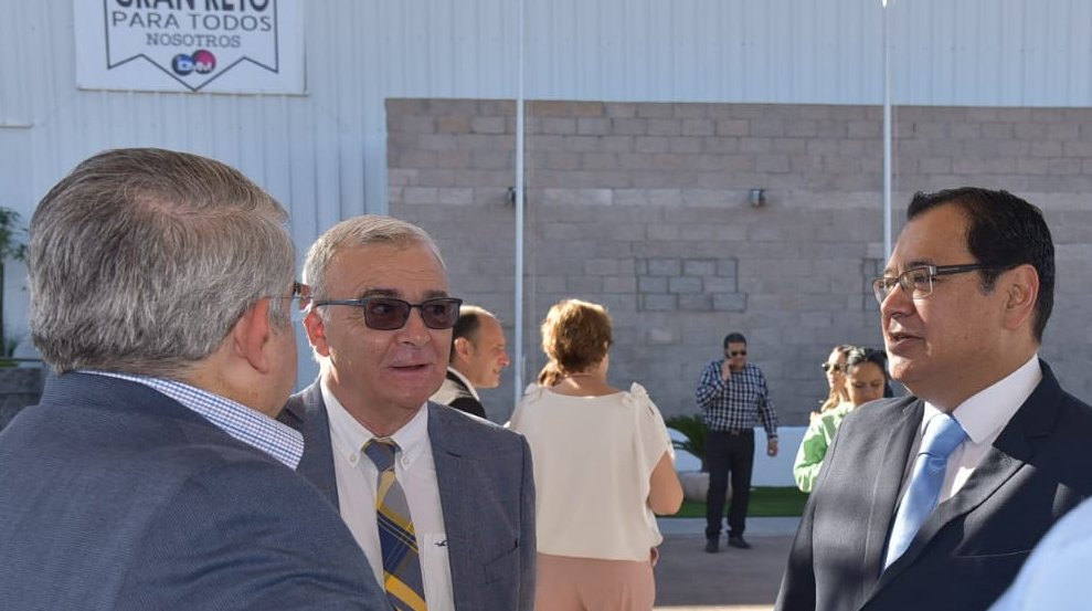 fobregone's tweet photo. Bienvenidos #IDMM 🇫🇷 a #CiudadObregón 🇲🇽. Con 400 colaboradores, es filial de maquinados avanzados de @RadiallGroup, importante complemento de servicios para la #industria #aeroespacial . #Talento responsable, nuestro principal activo. Cuenten con todo el apoyo siempre ! https://t.co/UeDO7PUi13
