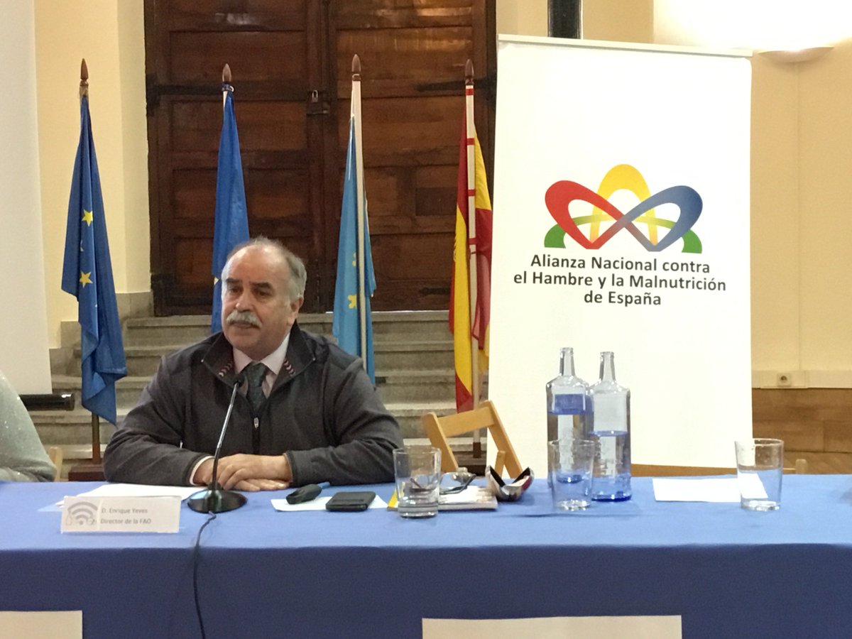 VI Encuentro Nacional de la Alianza <a href="/achm_e/">ACHM-E</a> 
<a href="/EnriqueYeves/">EnriqueYeves</a>“En los últimos años hemos aprendido que no basta con dar de comer, hay que dar de comer bien, porque si no estamos creando un problema colateral. La #obesidad y la #malnutrición afectan a diferentes capas de la sociedad”.